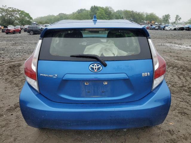 JTDKDTB30G1137286 - 2016 TOYOTA PRIUS C BLUE photo 6