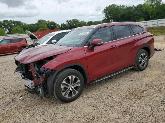5TDHZRAH6MS522006 - 2021 TOYOTA HIGHLANDER XLE MAROON photo 1