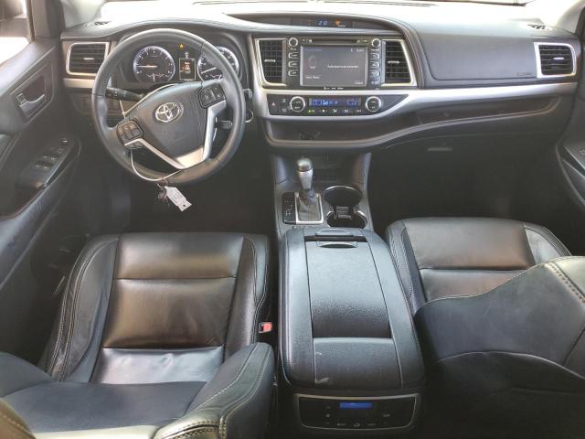 5TDKKRFH6GS131302 - 2016 TOYOTA HIGHLANDER XLE GRAY photo 8