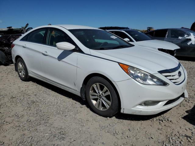 5NPEB4AC8DH678147 - 2013 HYUNDAI SONATA GLS WHITE photo 4