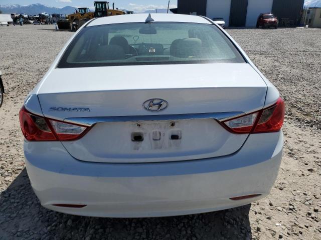 5NPEB4AC8DH678147 - 2013 HYUNDAI SONATA GLS WHITE photo 6