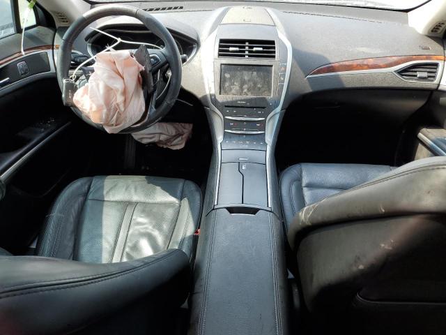 3LN6L2GK1DR829049 - 2013 LINCOLN MKZ SILVER photo 8