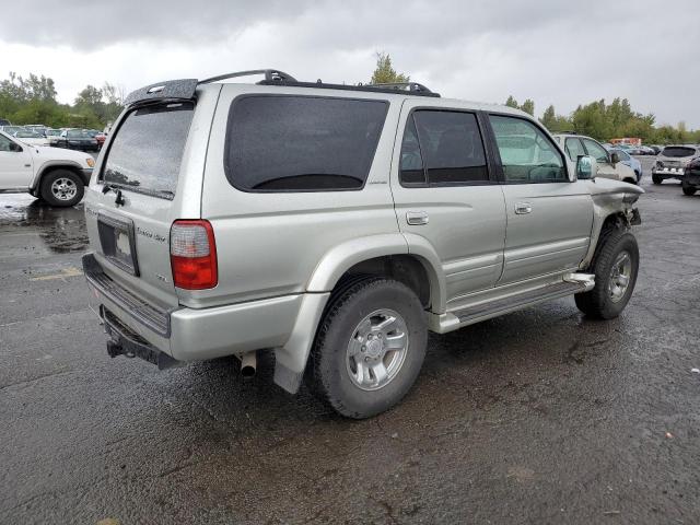 JT3HN87R2X0210878 - 1999 TOYOTA 4RUNNER LIMITED SILVER photo 3