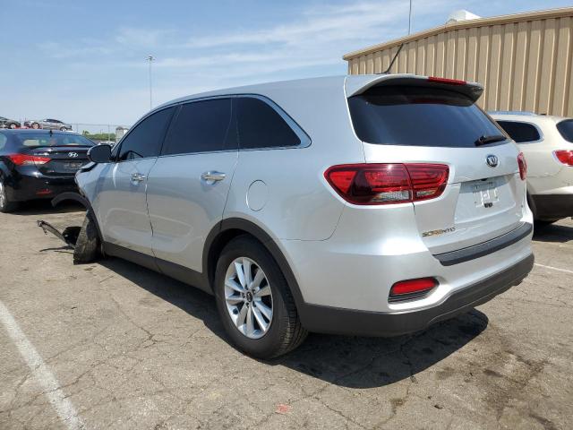 5XYPG4A56LG631202 - 2020 KIA SORENTO S SILVER photo 2