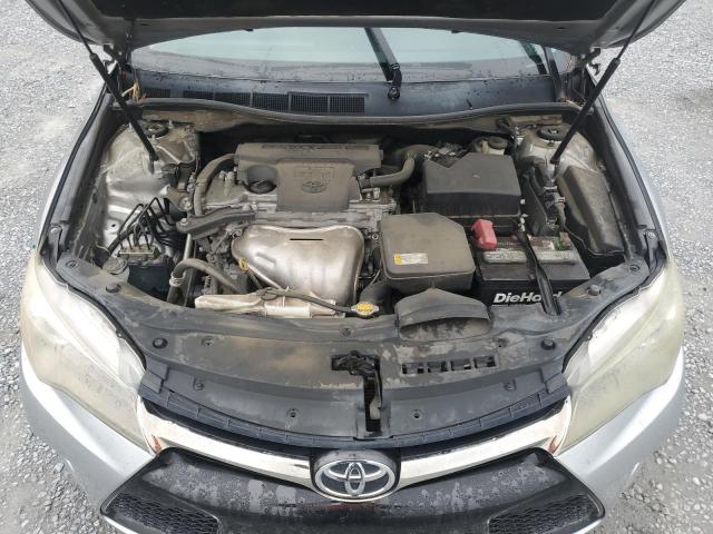 4T1BF1FK0FU108931 - 2015 TOYOTA CAMRY LE SILVER photo 11