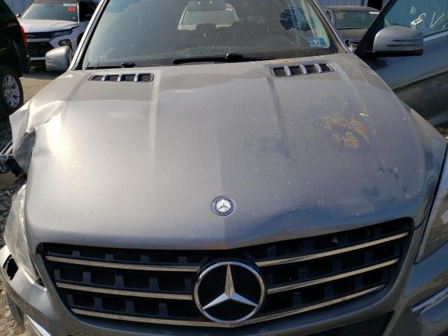 4JGDA5HBXDA199006 - 2013 MERCEDES-BENZ ML 350 4MATIC SILVER photo 12