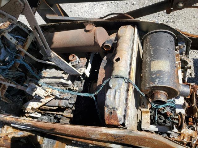 X060115 - 2006 MAHINDRA AND MAHINDRA TRACTOR 烧焦的 照片 7