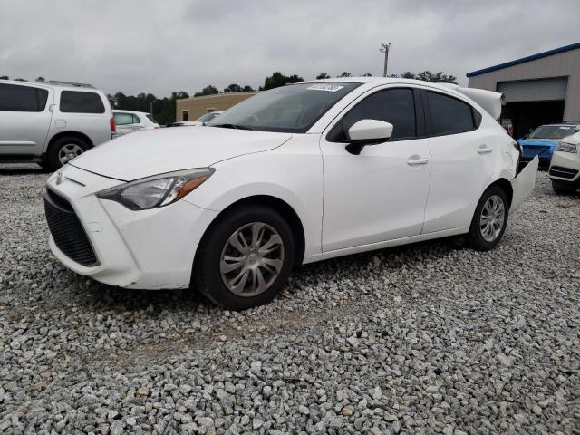 3MYDLBYV9KY520826 - 2019 TOYOTA YARIS L WHITE photo 1