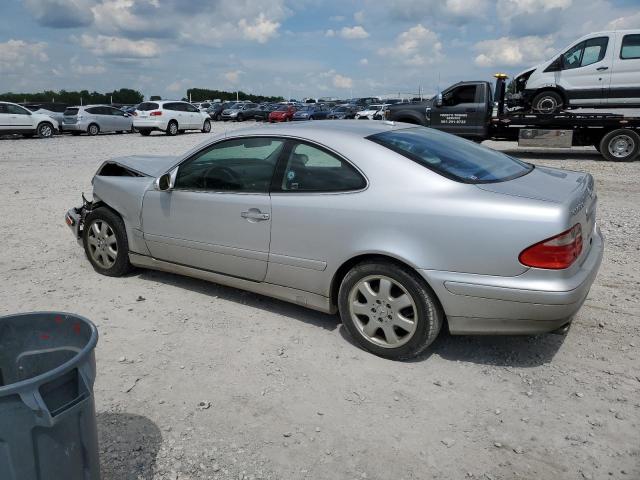 WDBLJ65G12T102989 - 2002 MERCEDES-BENZ CLK 320 SILVER photo 2