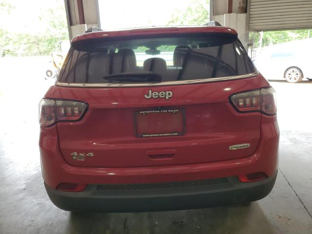 3C4NJDBB7JT161152 - 2018 JEEP COMPASS LATITUDE RED photo 6