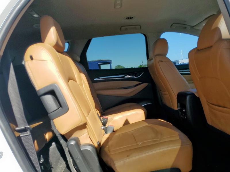 5GAERBKW7JJ156090 - 2018 BUICK ENCLAVE ESSENCE WHITE photo 11