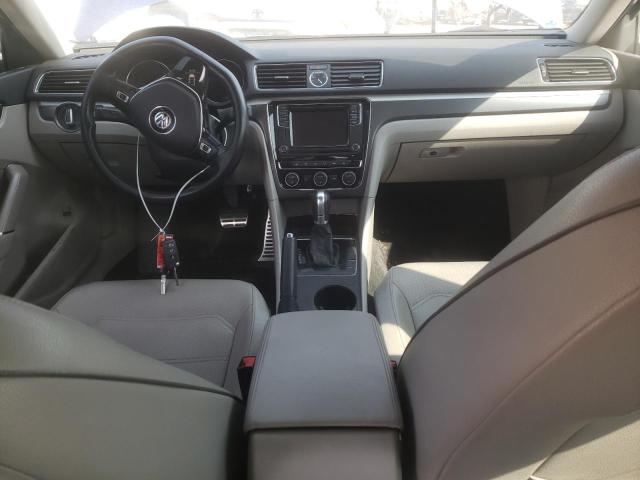 1VWDT7A3XHC053743 - 2017 VOLKSWAGEN PASSAT R-LINE Mavi foto 8