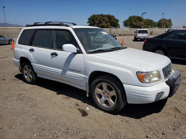 JF1SF65672H740372 - 2002 SUBARU FORESTER S WHITE photo 4