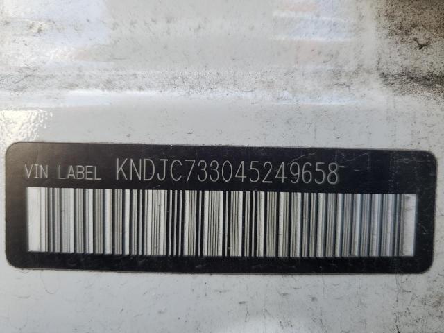 KNDJC733045249658 - 2004 KIA SORENTO EX WHITE photo 14