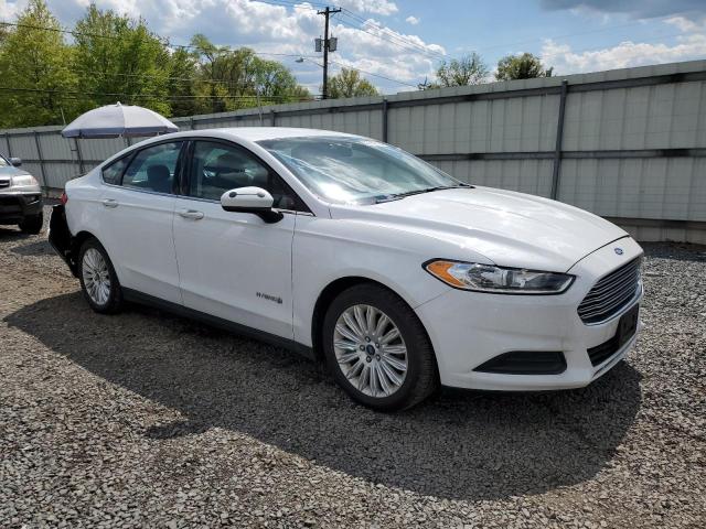 3FA6P0UU8FR266917 - 2015 FORD FUSION S HYBRID WHITE photo 4