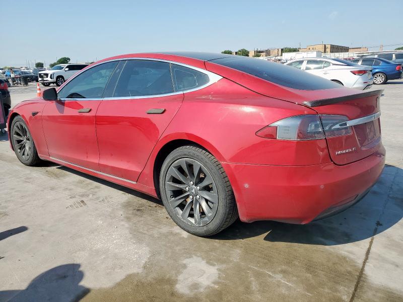 5YJSA1E24HF193479 - 2017 TESLA MODEL S RED photo 2
