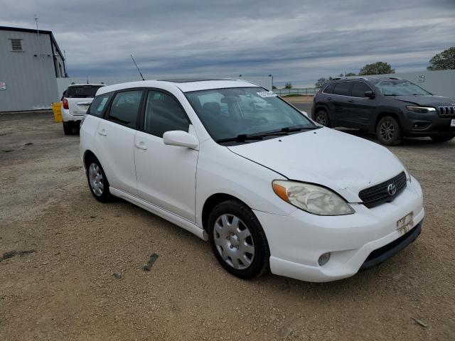 2T1KR32E95C378212 - 2005 TOYOTA COROLLA MA XR WHITE photo 4