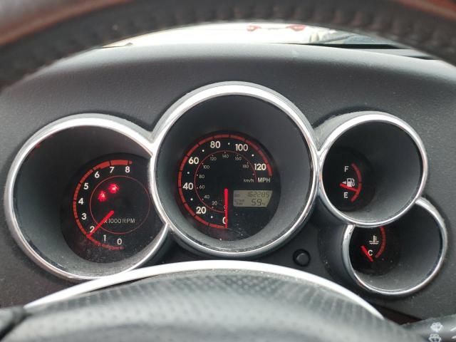 2T1KR32E95C378212 - 2005 TOYOTA COROLLA MA XR WHITE photo 9