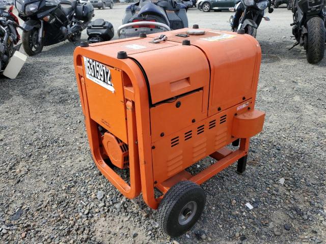 TTB02207 - 2012 TFAT TG7500D ORANGE photo 2