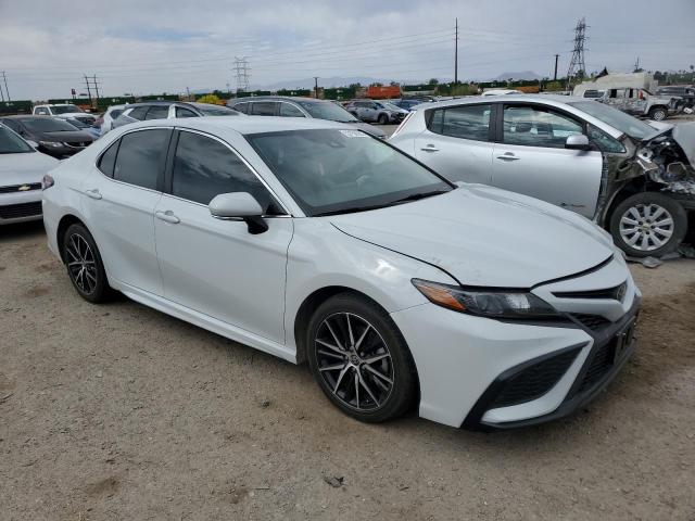 4T1G11AKXPU100123 - 2023 TOYOTA CAMRY SE NIGHT SHADE WHITE photo 4