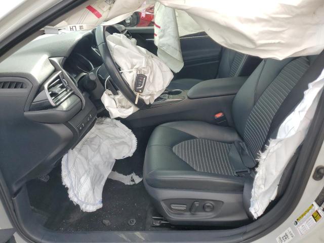 4T1G11AKXPU100123 - 2023 TOYOTA CAMRY SE NIGHT SHADE WHITE photo 7