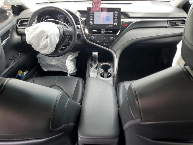 4T1G11AKXPU100123 - 2023 TOYOTA CAMRY SE NIGHT SHADE WHITE photo 8