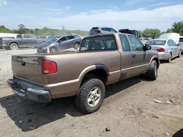 1GCDT19W628261580 - 2002 CHEVROLET S TRUCK S10 BROWN photo 3