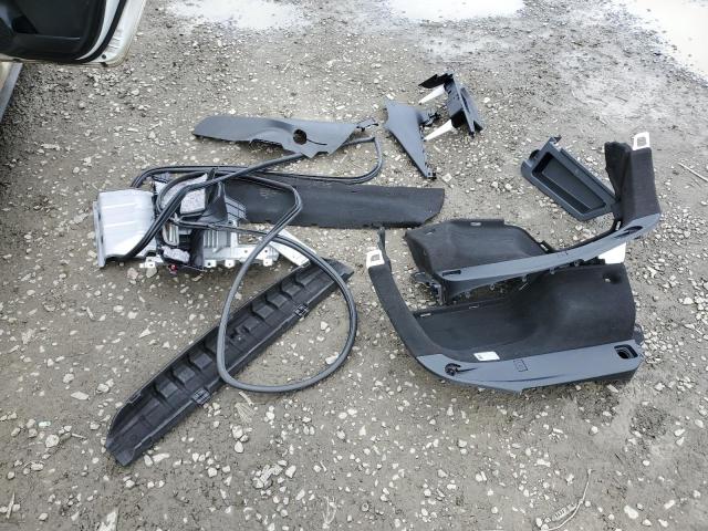 JTDKARFP1H3017902 - 2017 TOYOTA PRIUS PRIM Ağ foto 12