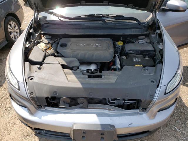 1C4PJMCB9JD576034 - 2018 JEEP CHEROKEE LATITUDE Сұр фото 11