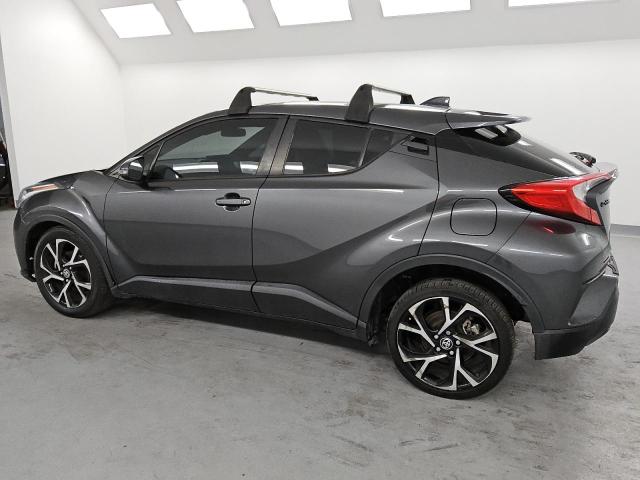 NMTKHMBX6NR141385 - 2022 TOYOTA C-HR XLE ნაცრისფერი ფოტო 2