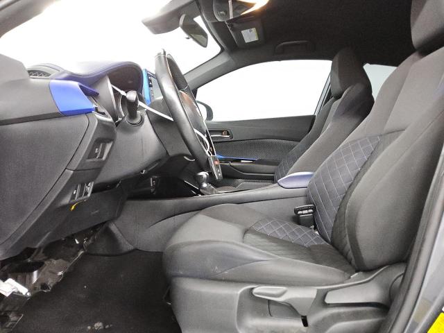 NMTKHMBX6NR141385 - 2022 TOYOTA C-HR XLE ნაცრისფერი ფოტო 7