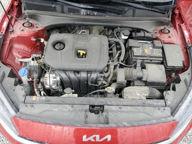 3KPF24ADXPE598158 - 2023 KIA FORTE LX RED photo 11