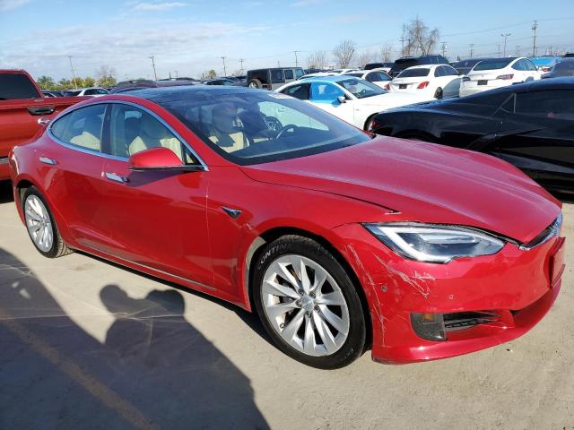 5YJSA1E17HF185755 - 2017 TESLA MODEL S წითელი ფოტო 4