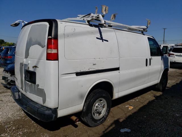 1GCWGFCA3B1168290 - 2011 CHEVROLET EXPRESS G2 WHITE photo 3