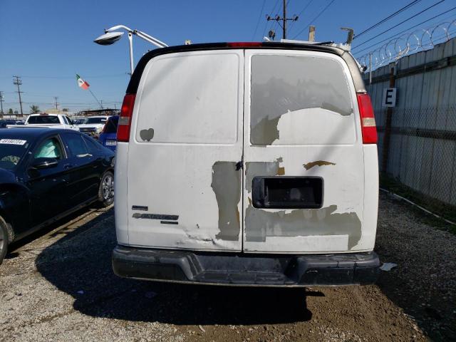 1GCWGFCA3B1168290 - 2011 CHEVROLET EXPRESS G2 WHITE photo 6