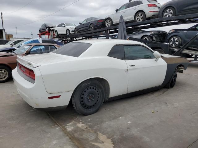 2C3CDYAGXDH719161 - 2013 DODGE CHALLENGER SXT WHITE photo 3