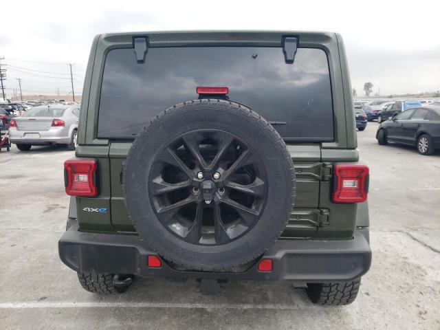 1C4JJXP6XMW643060 - 2021 JEEP WRANGLER U SAHARA 4XE GREEN photo 6