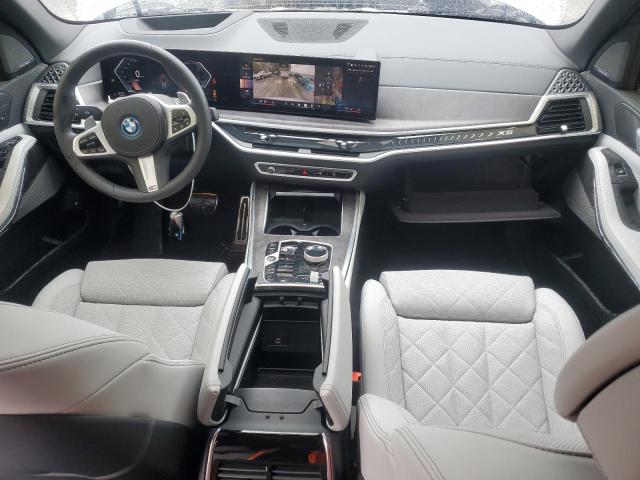 5UX43EU05S9X45761 - 2025 BMW X5 XDRIVE50E GRAY photo 8