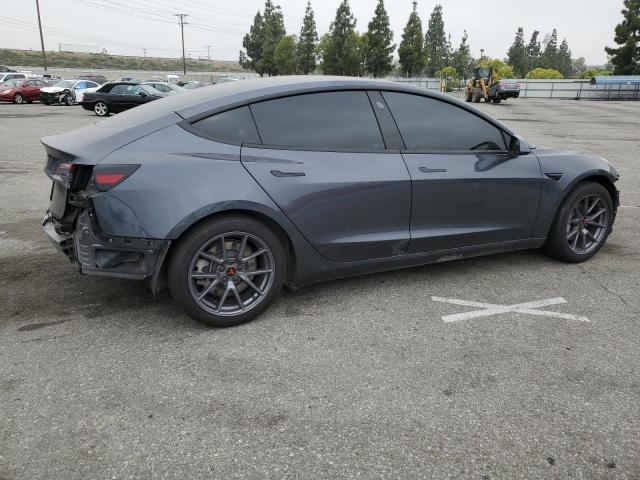 5YJ3E1EA5PF654543 - 2023 TESLA MODEL 3 GRAY photo 3