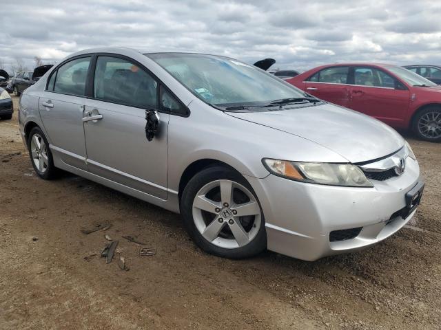 2HGFA16639H339340 - 2009 HONDA CIVIC LX-S ვერცხლისფერი ფოტო 4