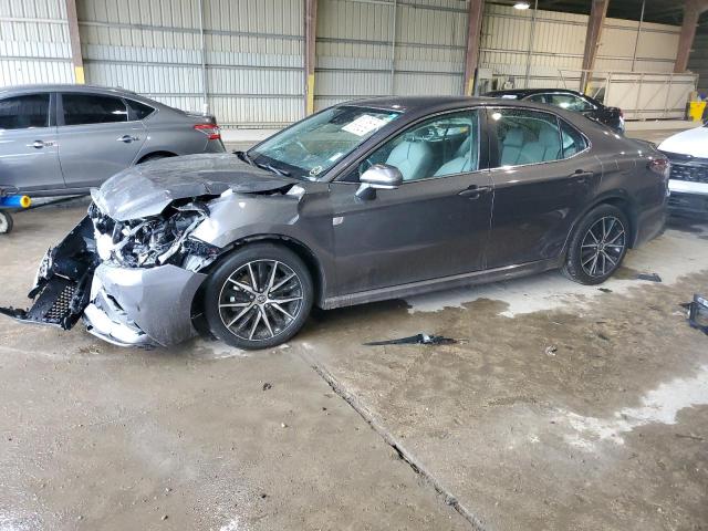 4T1G11AK8PU735082 - 2023 TOYOTA CAMRY SE NIGHT SHADE GRAY photo 1