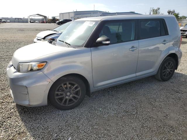 JTLZE4FE8DJ042620 - 2013 TOYOTA SCION XB SILVER photo 1