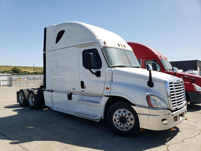 3AKJGLD50ESFR3243 - 2014 FREIGHTLINER CASCADIA 1 WHITE photo 1