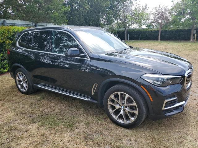 5UXCR4C05P9P90695 - 2023 BMW X5 SDRIVE 40I BLACK photo 4