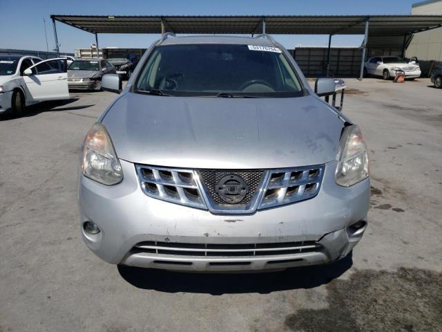 JN8AS5MV4BW266370 - 2011 NISSAN ROGUE S SILVER photo 5