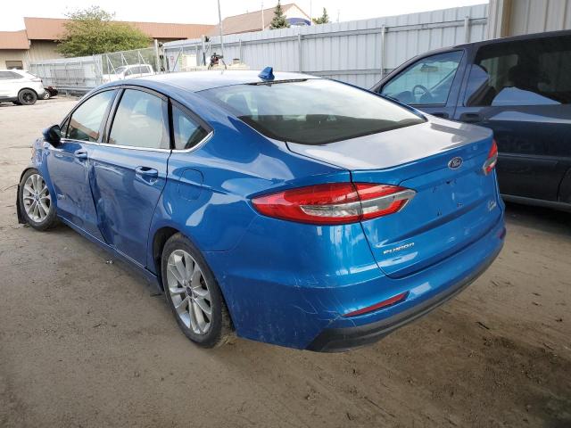 3FA6P0LU8KR131433 - 2019 FORD FUSION SE BLUE photo 2