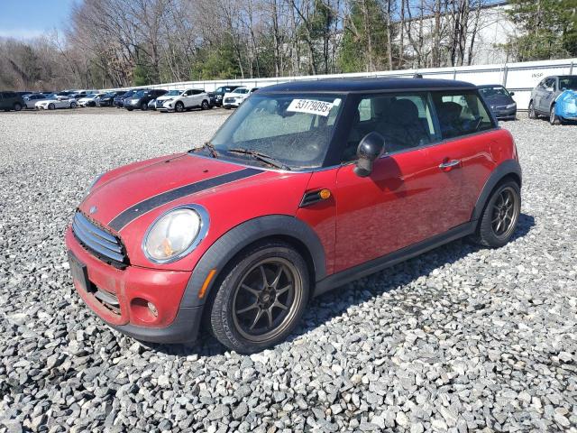 2011 MINI COOPER, 