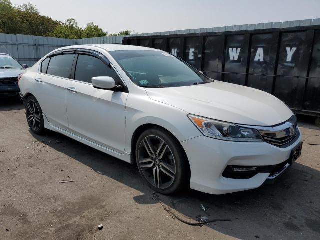 1HGCR2F15HA079784 - 2017 HONDA ACCORD SPORT SPECIAL EDITION WHITE photo 4