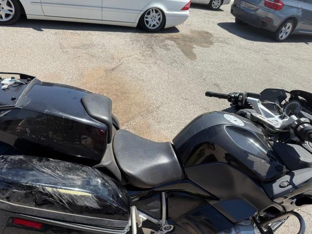 WB10A1300GZ194143 - 2016 BMW R1200 RT BLACK photo 6