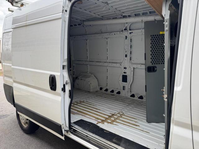 3C6TRVDG2KE542872 - 2019 RAM PROMASTER 2500 HIGH 白色 照片 6
